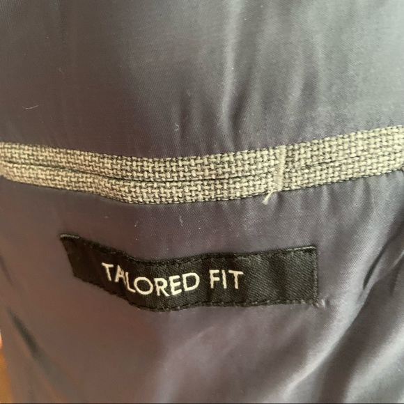 Traveler Collection Tailored Fit Sportcoat JOS Bank - Picture 8 of 12